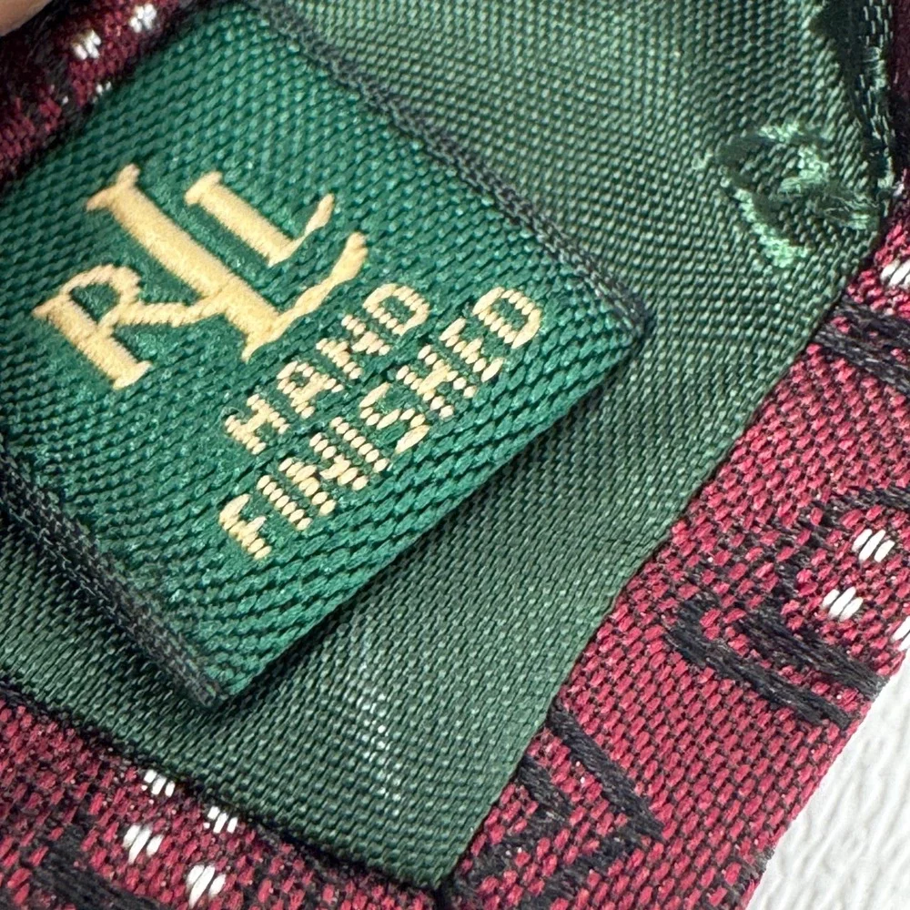 Lauren Ralph Lauren Mens Silk Tie‎ Burgundy Geometric Diamond Pattern